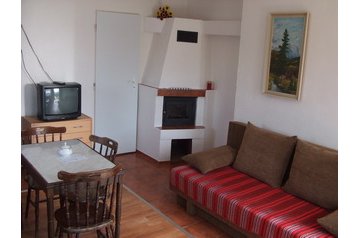 Słowacja Privát Spiskie Tomasovce / Spišské Tomášovce, Zewnątrz